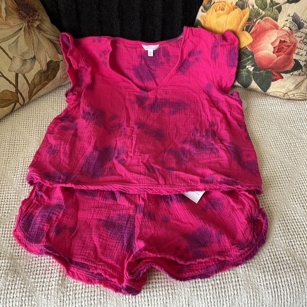 NEW! Time and Tru Tie-dye Sustainable 100% Cotton Top - Picture 12 of 12